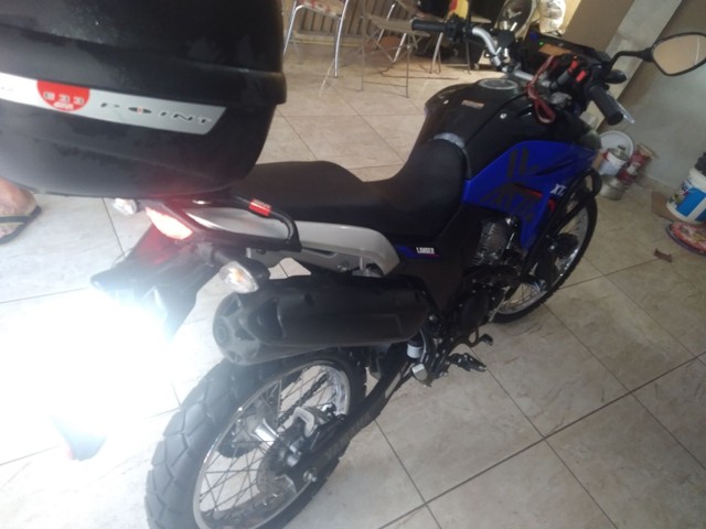 VENDO MOTO LANDER XTZ 250 ANO 2020 SUPER BEM CONSERVADA NO