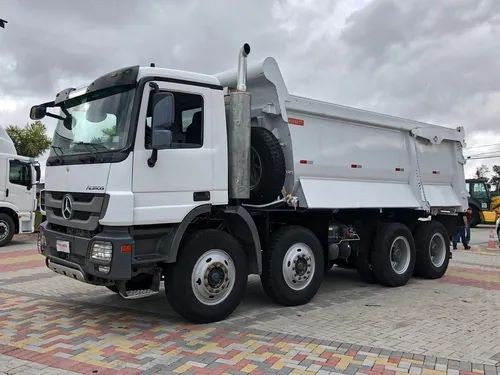 MERCEDES ACTROS 4844 2016 8X4 CACAMBA ROSSETTI.