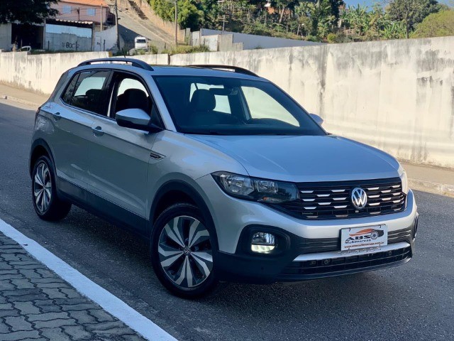 T-CROSS 200TSI AUT 2020 COM TETO SOLAR! INCRÍVEIS 35KM! TROCO E FINANCIO! CHAMA NO ZAP!