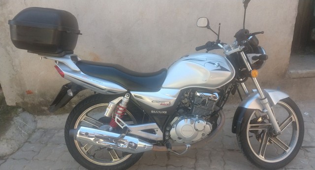 SUZUKI GSR 150I