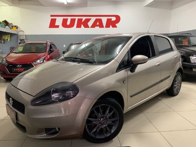 FIAT PUNTO ATTRACTIVE ITALIA 1.4 8V FIRE FLEX 4 PORTAS BEGE COMPLETO