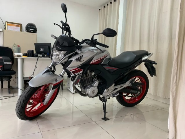 MOTO CG 160 HONDA