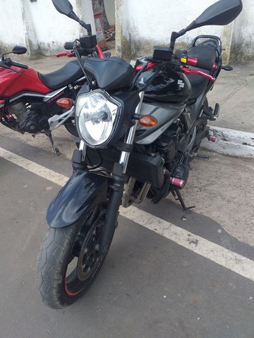 SUZUKI BANDIT 650N ANO 2011, 44.000KM, PRETA