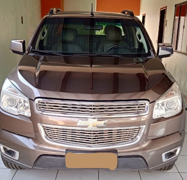 VENDO S10 LTZ EM ÓTIMO ESTADO