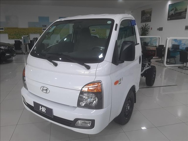 HYUNDAI HR 2.5 LONGO SEM CAÇAMBA 4X2 16V 130CV TUR