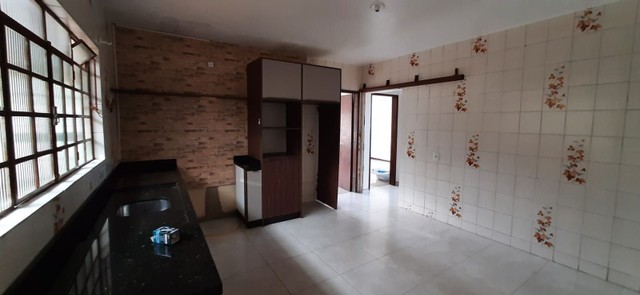 Casa com 2 dormitórios para alugar por R$ 2.500/mês - Uberaba - Curitiba/PR - Foto 6