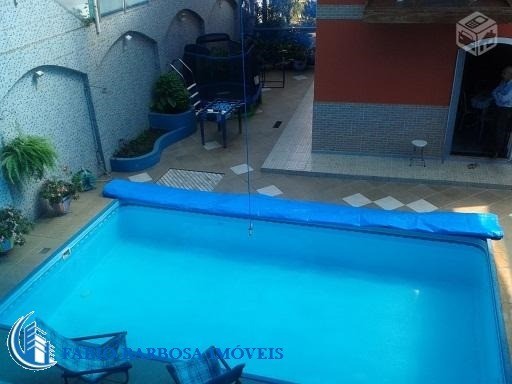 Belíssima casa 6 qts/2sts com área externa com piscina - Vila Velha