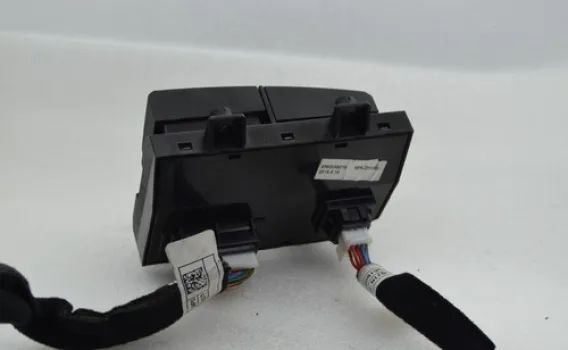 Botão Active Eco P Parking Kia Grand Carnival 2015 2016 Orig - Foto 3