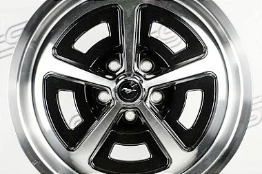 Rodas YearOne Magnum Aro 17 / Tala 8 e 9 / Furação 5x114,3 - Foto 3