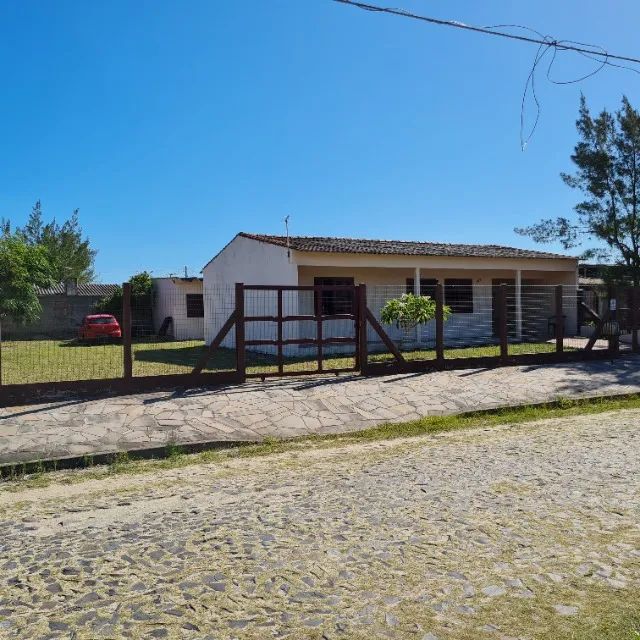 Casa 2 (Fundos) Praia Quintão ( Rei do Peixe ) - Natal ainda Disponível -  10x - 5 min Mar - Temporada - Quintão, Palmares do Sul 1249527319