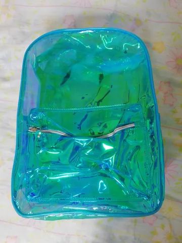 Mochila com efeito holográfico  - NOVA