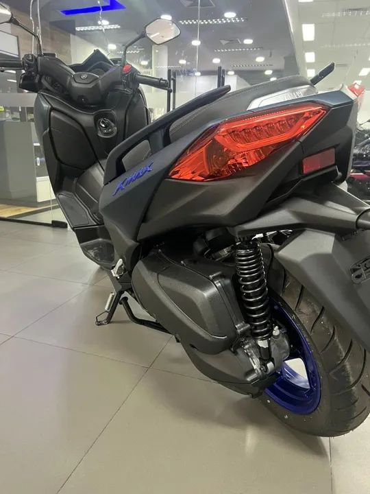 Xmax - À Vista.. não perco Negócio!! - Foto 5