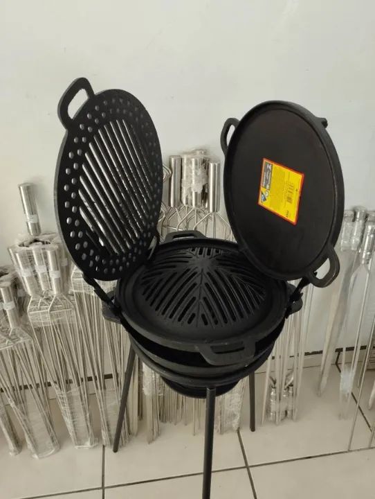 Gengiskan Ferro Fundido Completa com todas às Chapas ( NESSE VALOR NÃO VAI O TRIPÉ)  - Foto 2