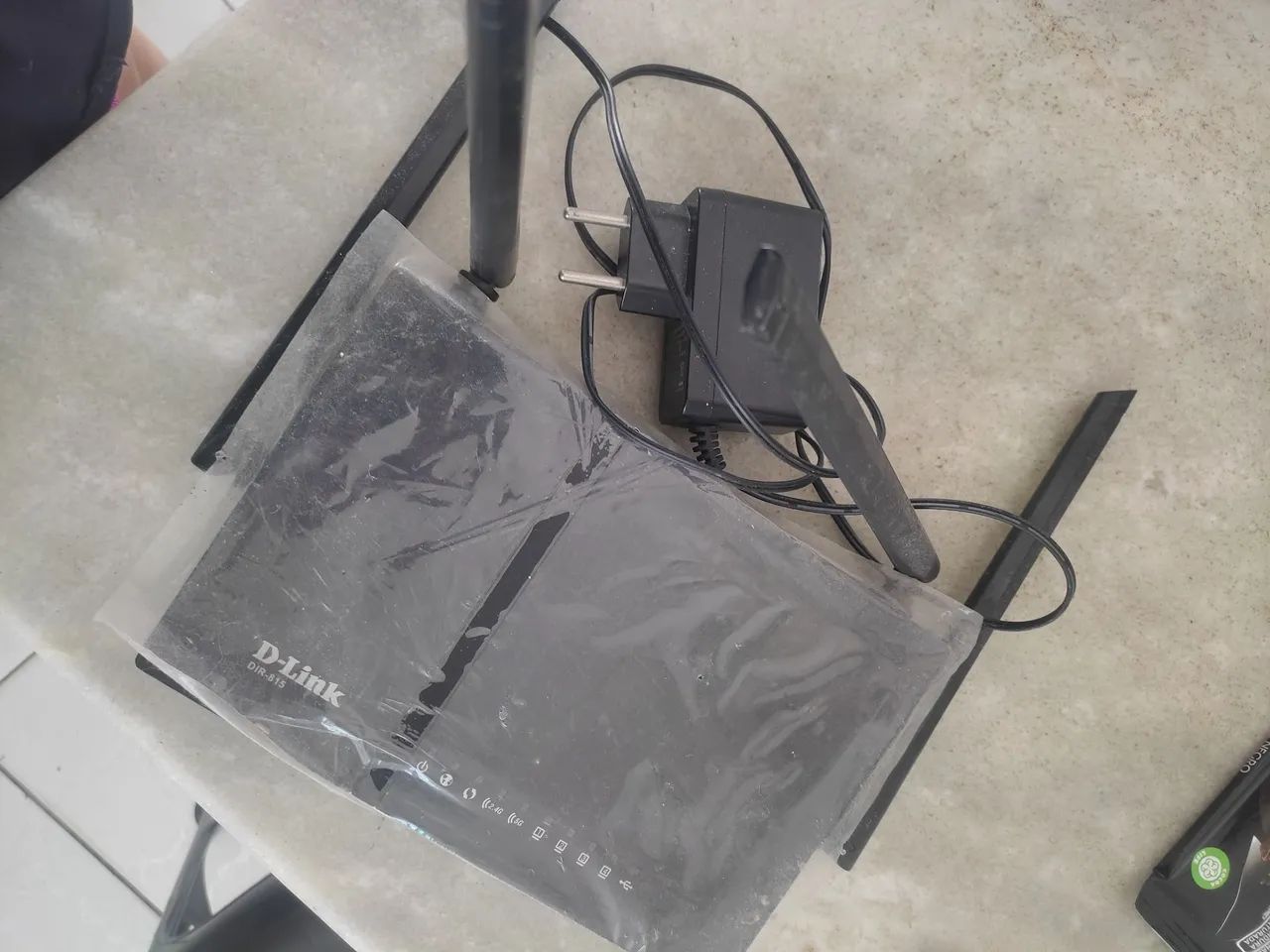 Moldem D-link 4 antenas