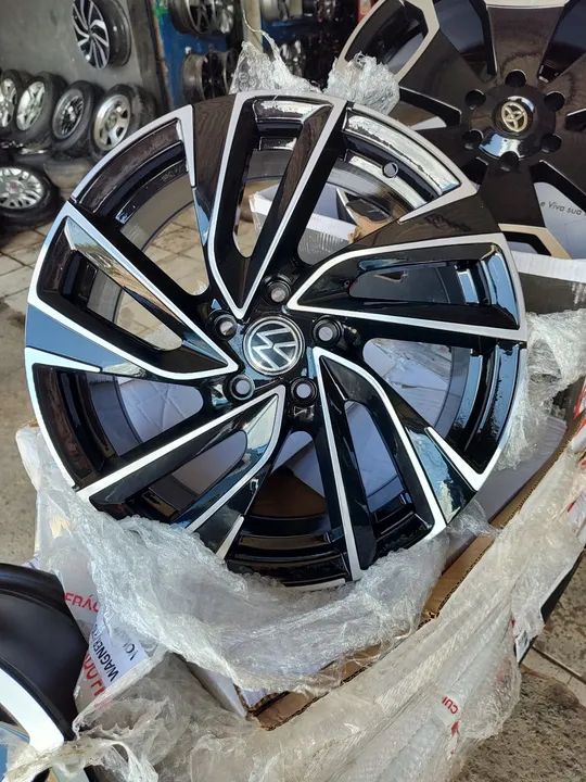 rodas aro 18 novas na caixa pneus modelo chiara furacão 5x113 - Foto 2