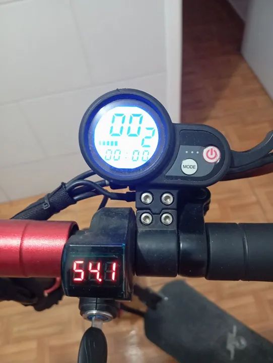 Patinete Elétrico Dobrável - semi-novo  - Foto 4