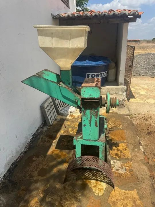 Moinho de grãos usado , Nogueira 4 - Foto 3