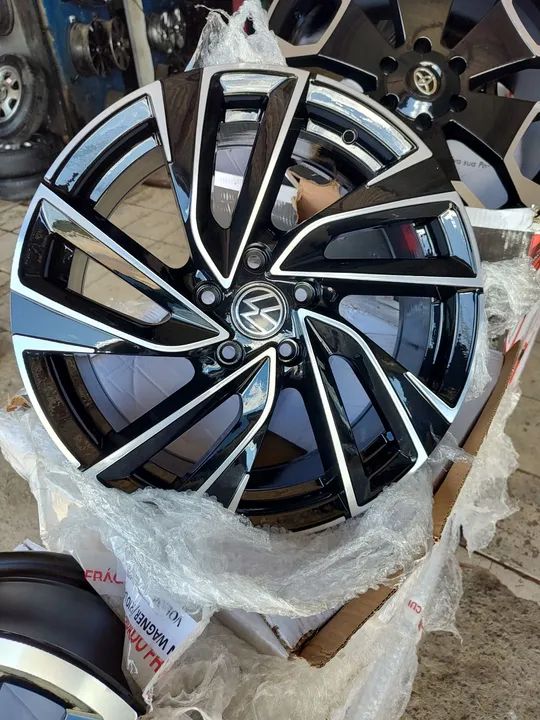 rodas aro 18 novas na caixa pneus modelo chiara furacão 5x113