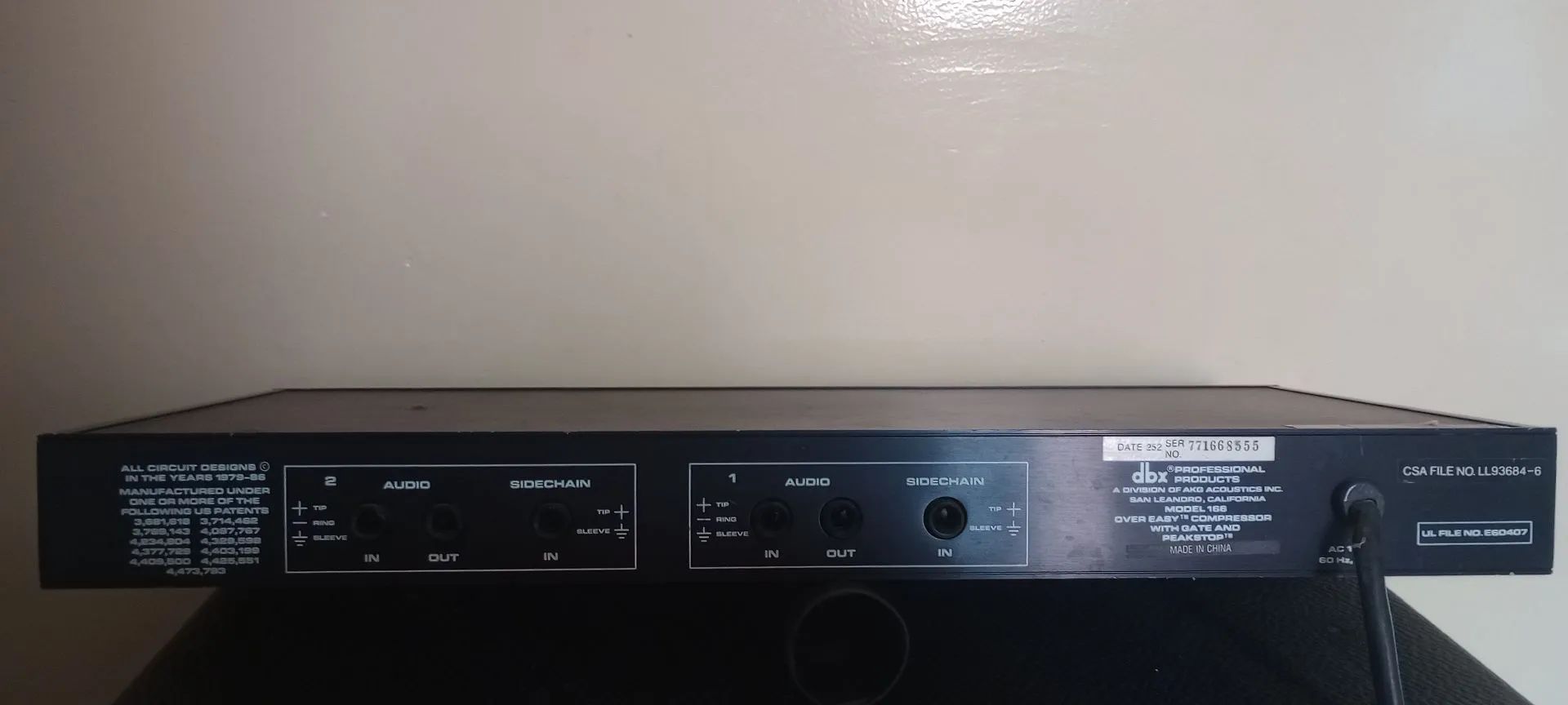 Som , aparelho Symetrix 565 E duas unidades  - Foto 4