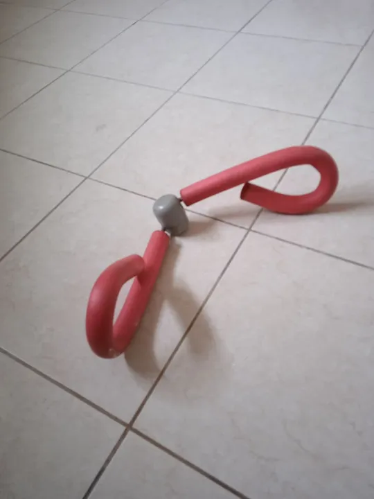 Aparelho para exercícios de braços