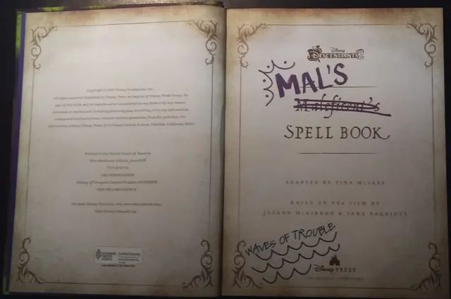 Livro Mal´s Spell Book II - Foto 3
