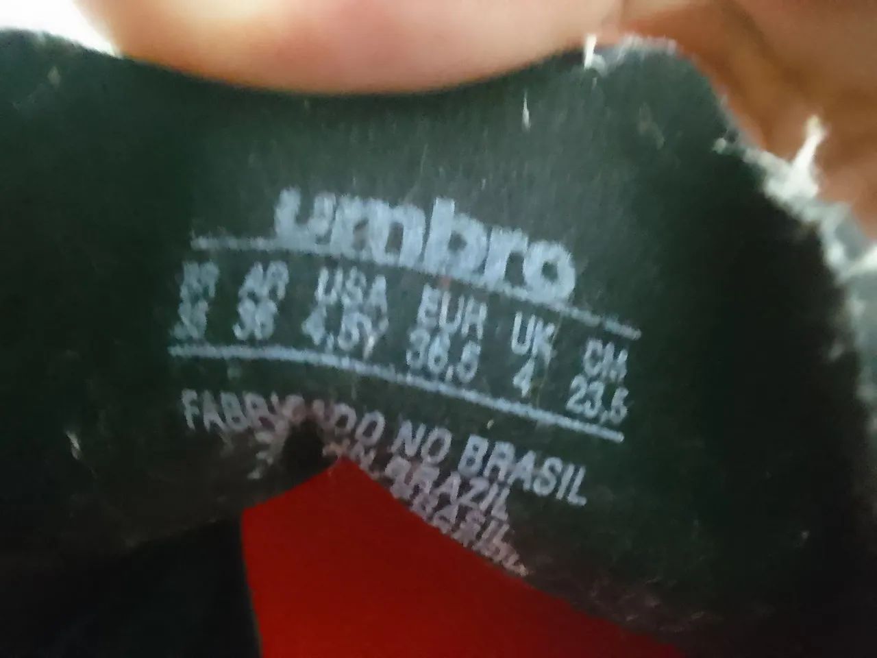 Chuteira society semi nova  - Foto 2