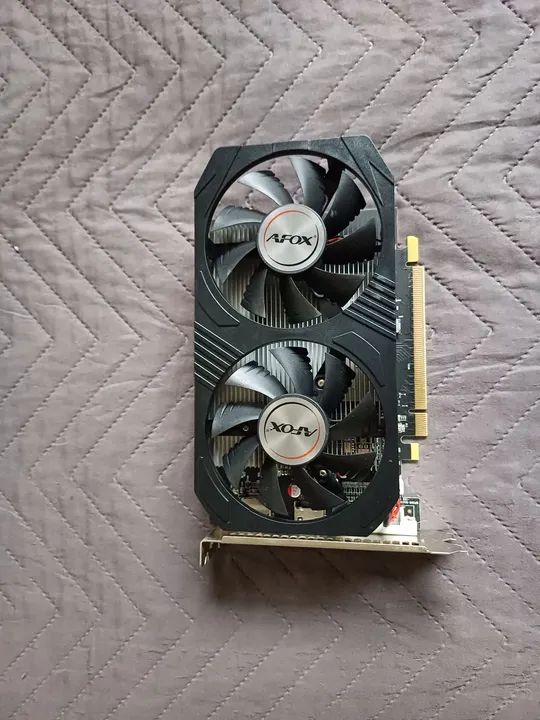Placa de Vídeo Radeon RX 550 4GB - Foto 2