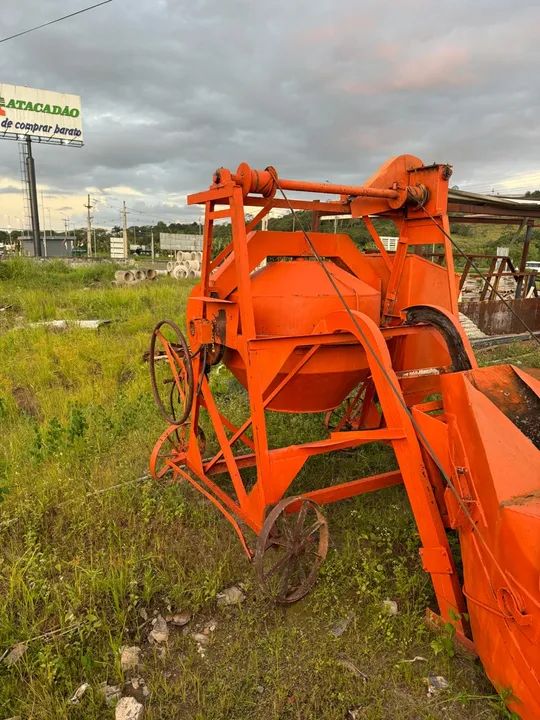 Betoneira 600 litros 