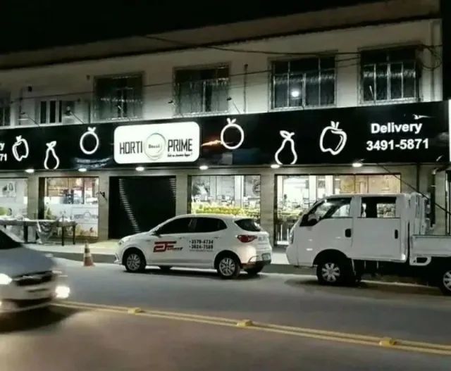 FACHADA EM ACM, LONA E TELHAS - Foto 2
