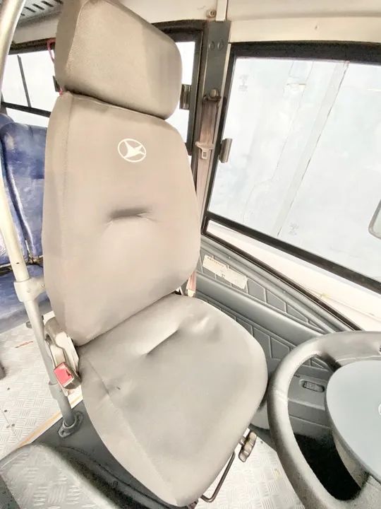 Micro ônibus Volare Attack 8 - V8L ano 2018 com 23+2 Lugares  - Foto 8