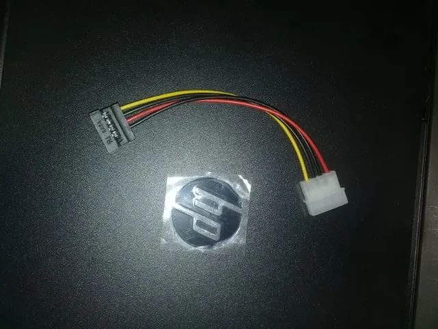 ADPTADOR MOLEX CONECTOR  4 PINOS MACHO X  SATA - Foto 3
