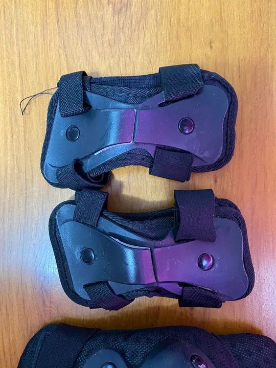 kit proteção skate com  joelheira cotoveleira munhequeiras - Foto 2