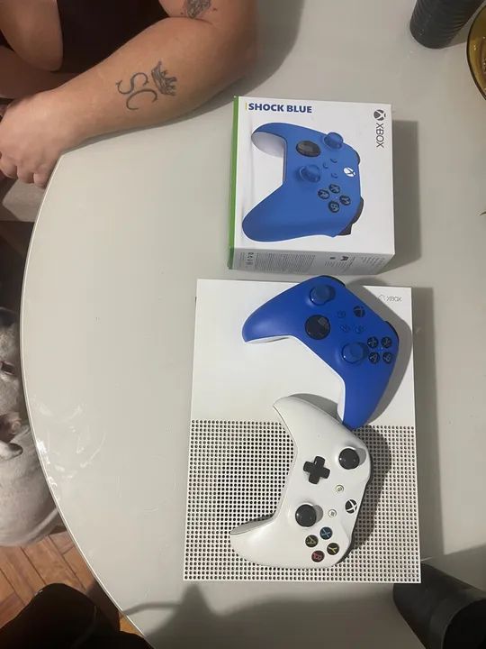 Controle Xbox Series X/S - Shock Blue e Branco - Foto 6