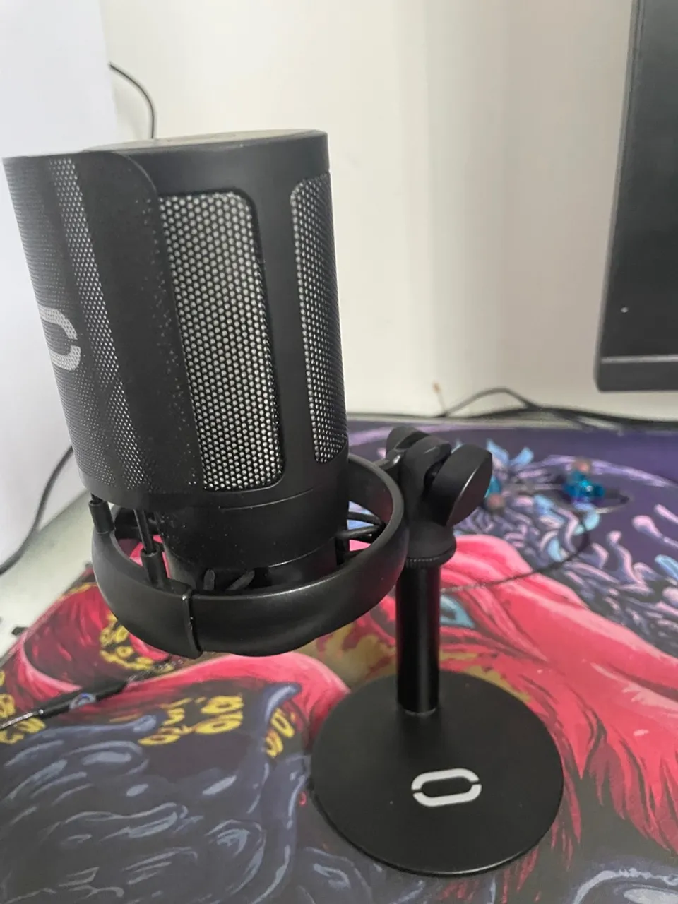 Microfone Gamer RGB