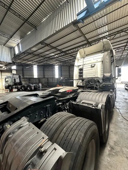 Mercedes-Benz Actros 2546 LS 6x2 - Foto 3