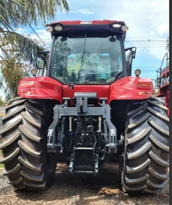 Trator Case Magnum 340 2016
