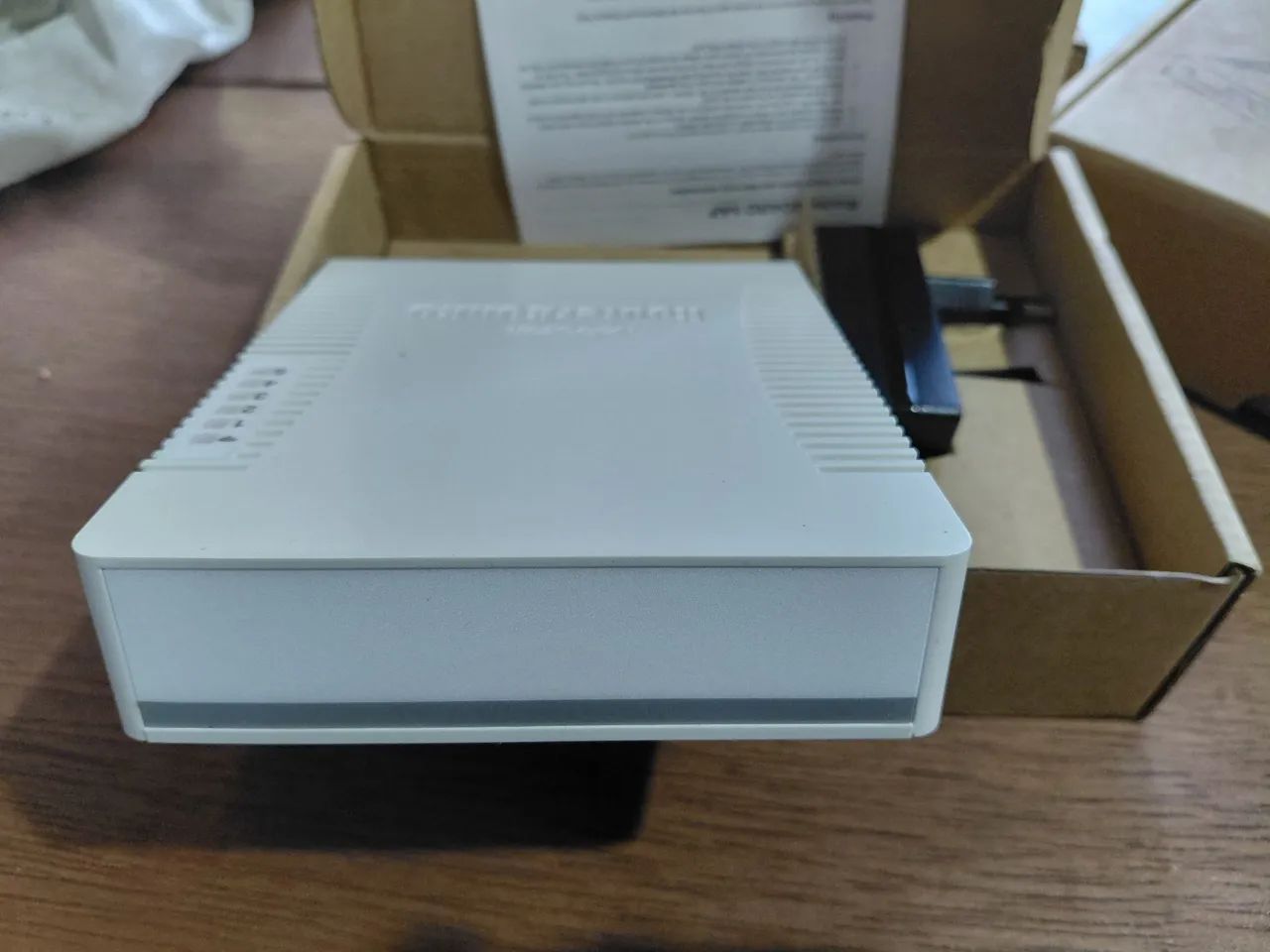 Roteador Mikrotik RB951 UI 2hnd Series - Foto 5