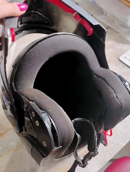 Capacete Taurus para Moto - Preto - Foto 5