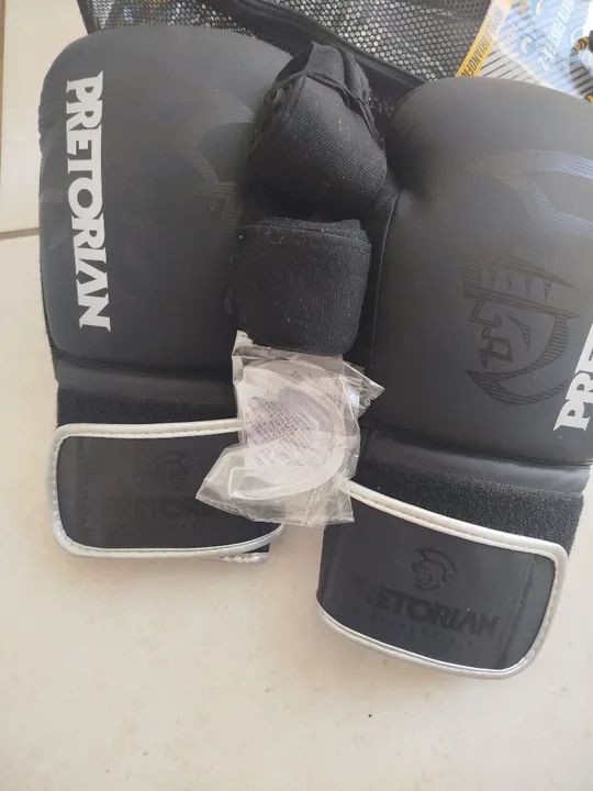 Conjunto de Lucas , protetor bocal e bandagem  - Foto 2