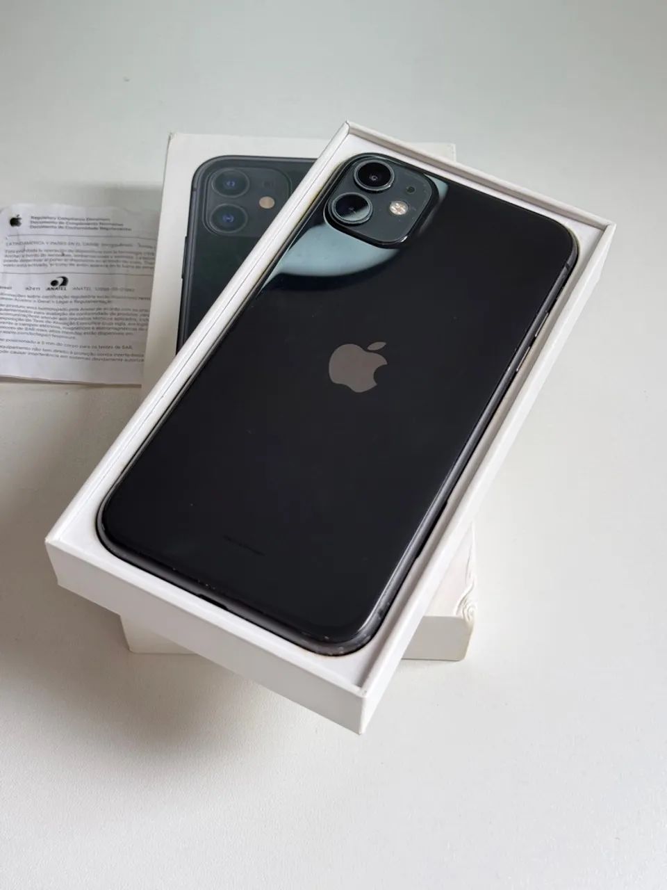 iPhone 11 64 GB (todo original)- Aceito trocas 