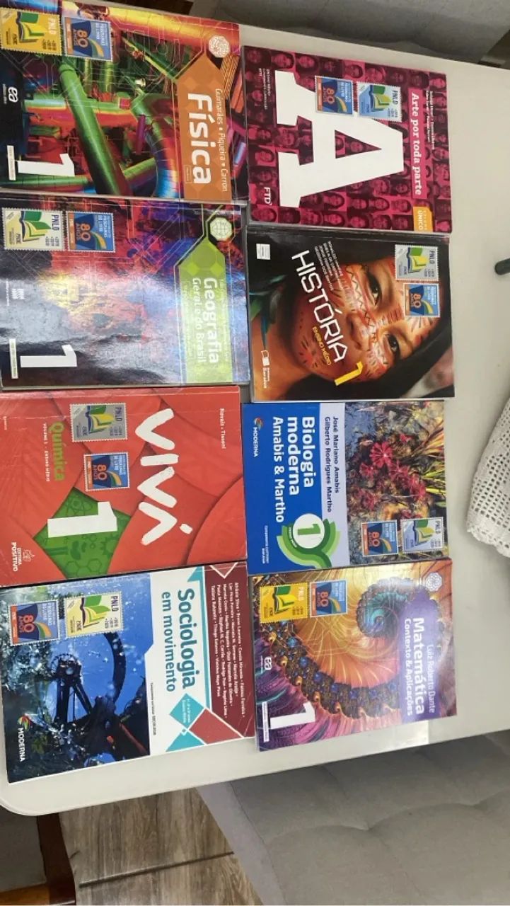 Livros didáticos e etc - Foto 4