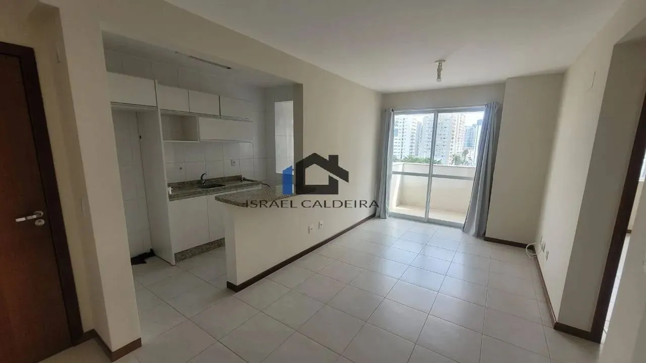 Excelente apartamento com 2 dormitórios, suíte e sacada com churrasqueira