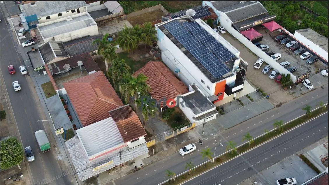 Casa com 3 dormitórios para alugar por R$ 3.500,00/mês - Centro - Ji-Paraná/RO