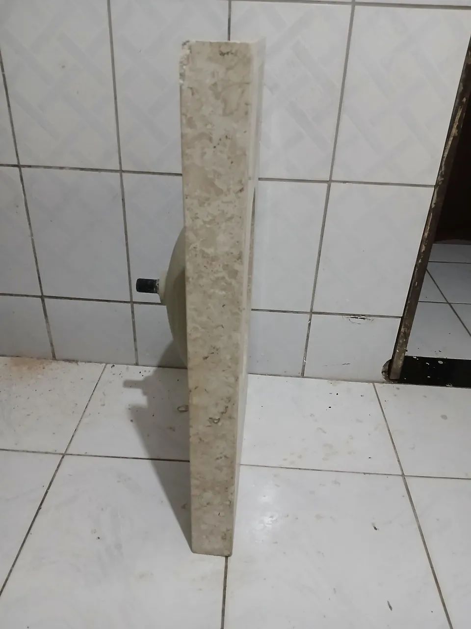 Pia de mármore64299975664259122