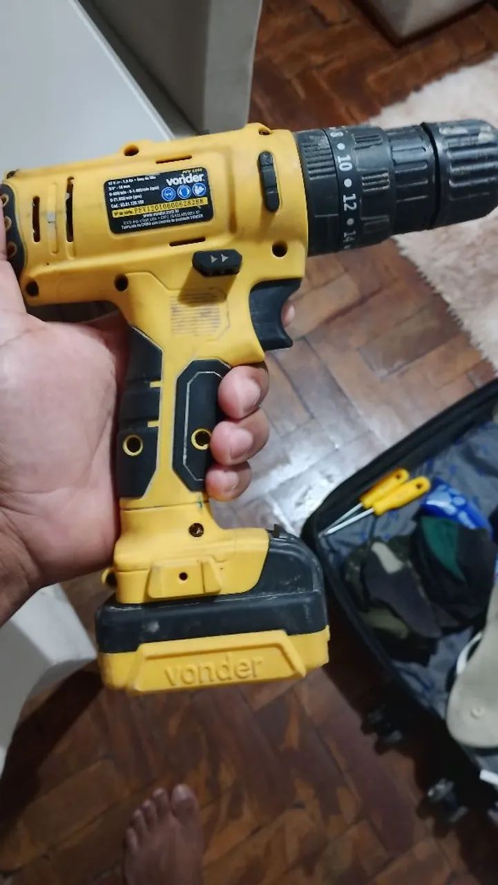 Vendo cinto de segurança parafusadeira e nível a laiser - Foto 3