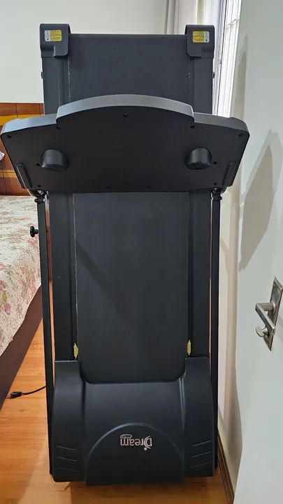 Esteira novíssima,  Dream Fitness Black Editon 2.5 - Foto 3