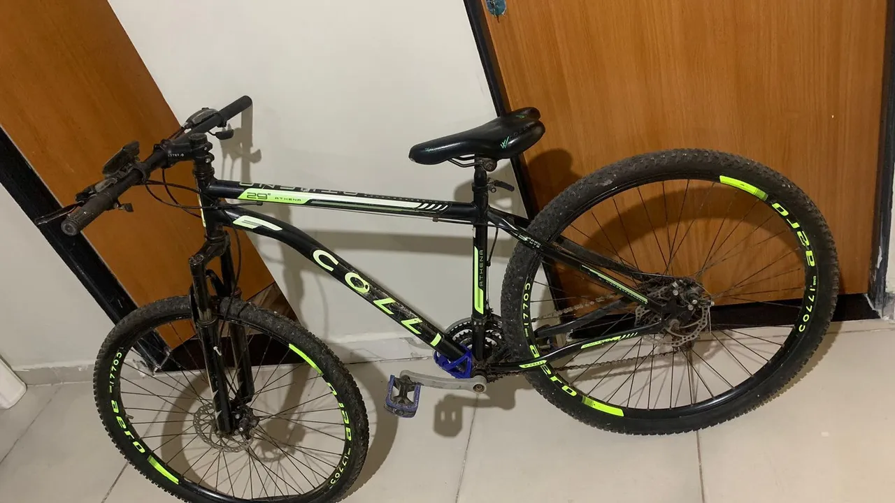 Bicicleta Colli aro 29/ Bicicleta ksw aro 29