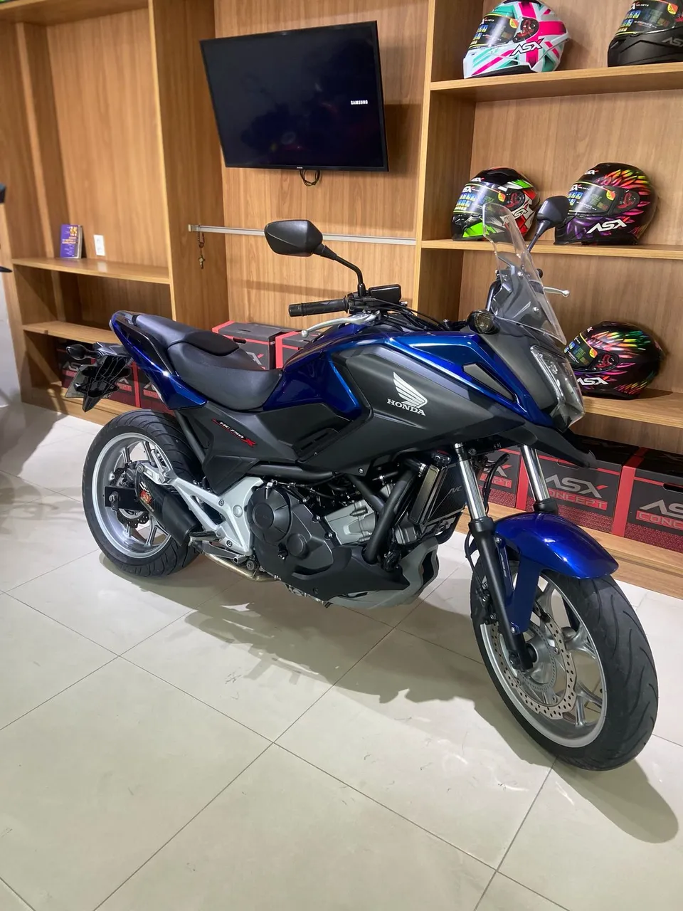 Honda NC 750X 700 cc