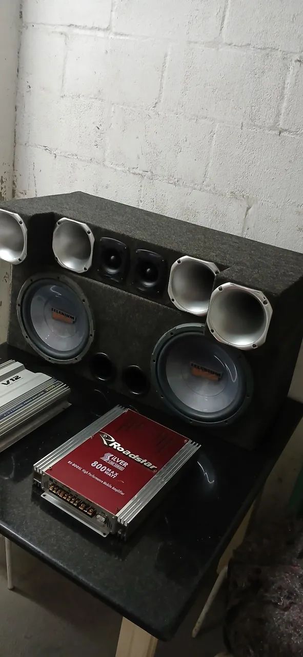 Caixa de Som Automotivo com Amplificador Roadstar