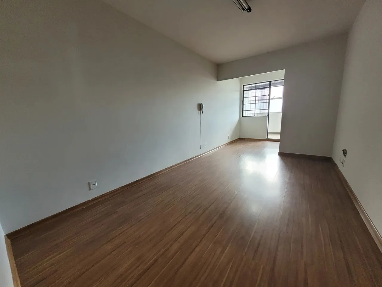 Sala para locação no Centro - Contagem - MG